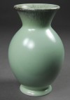 Bay, Vase