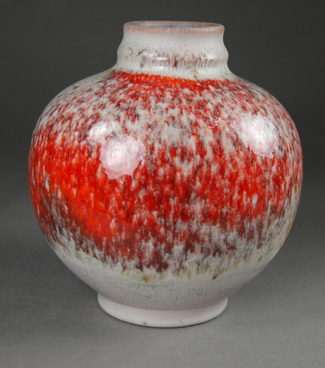 Karlsruher Majolika, Vase