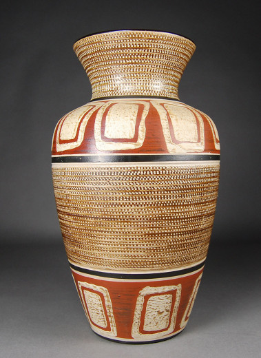 Dmler & Breiden, Vase