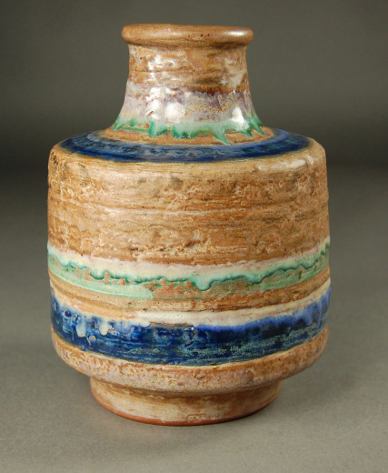 Karlsruher Majolika, Vase