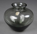 Taube, Alfred; Vase