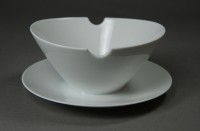 Rosenthal, tableware Form 2000, gravy boat with att. plate