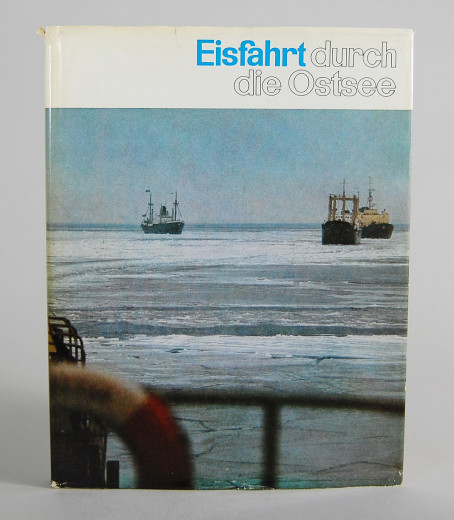 Eisfahrt duch die Ostsee