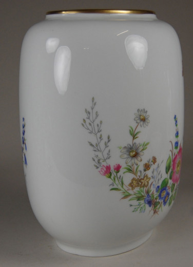 Gerold, Vase