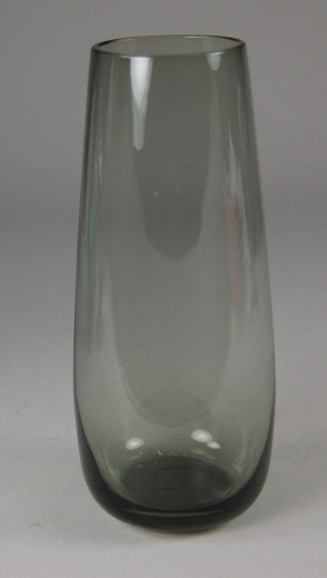 Taube, Alfred; Vase