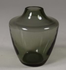 Taube, Alfred; Vase